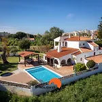 #213 Roja Cozy & Quiet