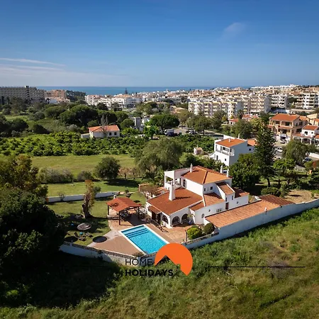 #213 Roja Cozy & Quiet *