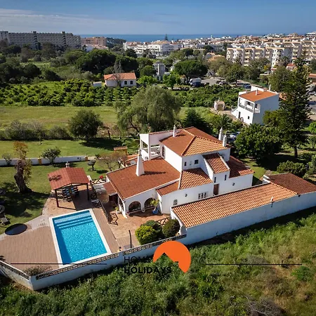 #213 Roja Pe By Holidays *