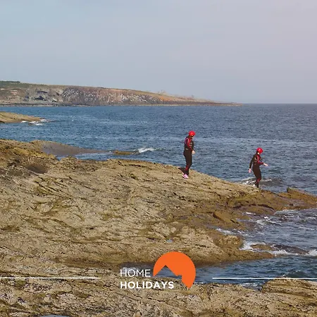 #213 Roja Pe By Holidays *