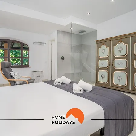 Villa #213 Roja Pe By Holidays