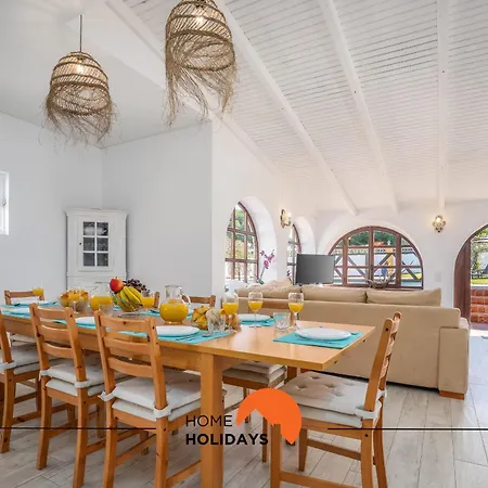 Вилла #213 Roja Pe By Holidays Албуфейра