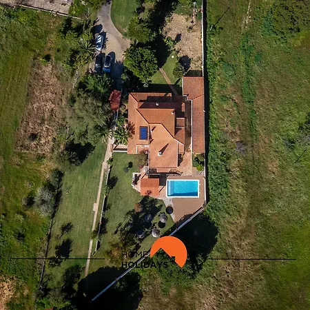 Villa #213 Roja Pe By Holidays *