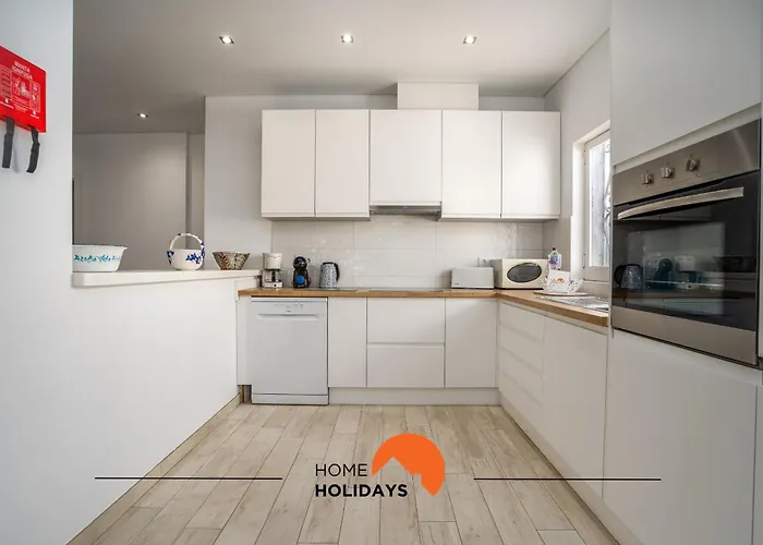 #213 Roja Pe By Holidays Villa