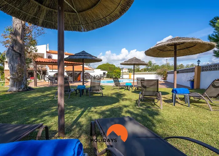 #213 Roja Pe By Holidays Villa *