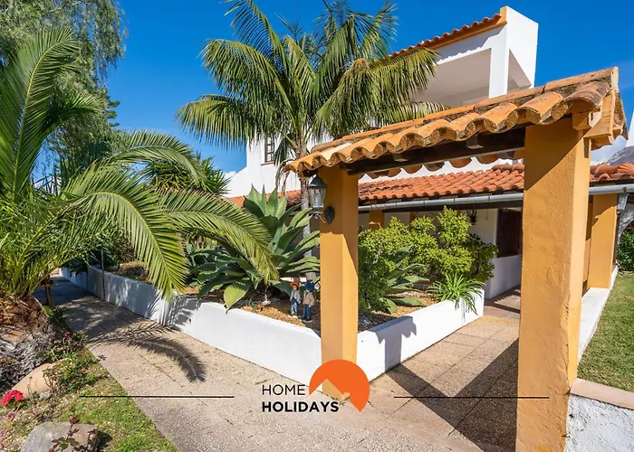 #213 Roja Pe By Holidays Villa *