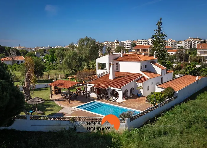 Villa #213 Roja Pe By Holidays