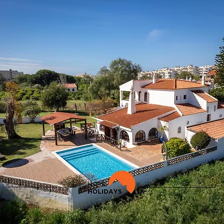 #213 Roja Pe By Holidays