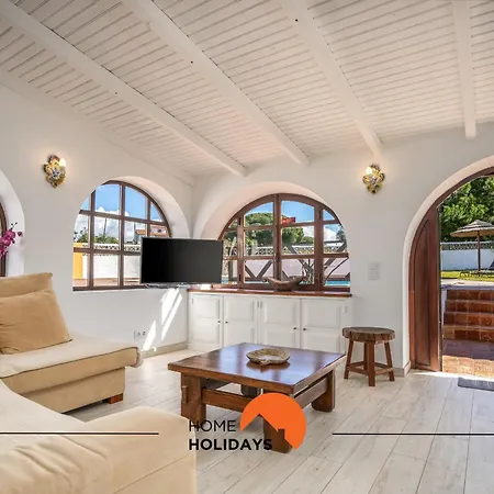 #213 Roja Pe By Holidays